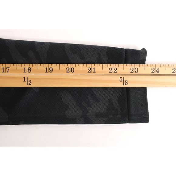 Spanx Women's Seamless Black Camo Leggings Sz M - Picture 6 of 9